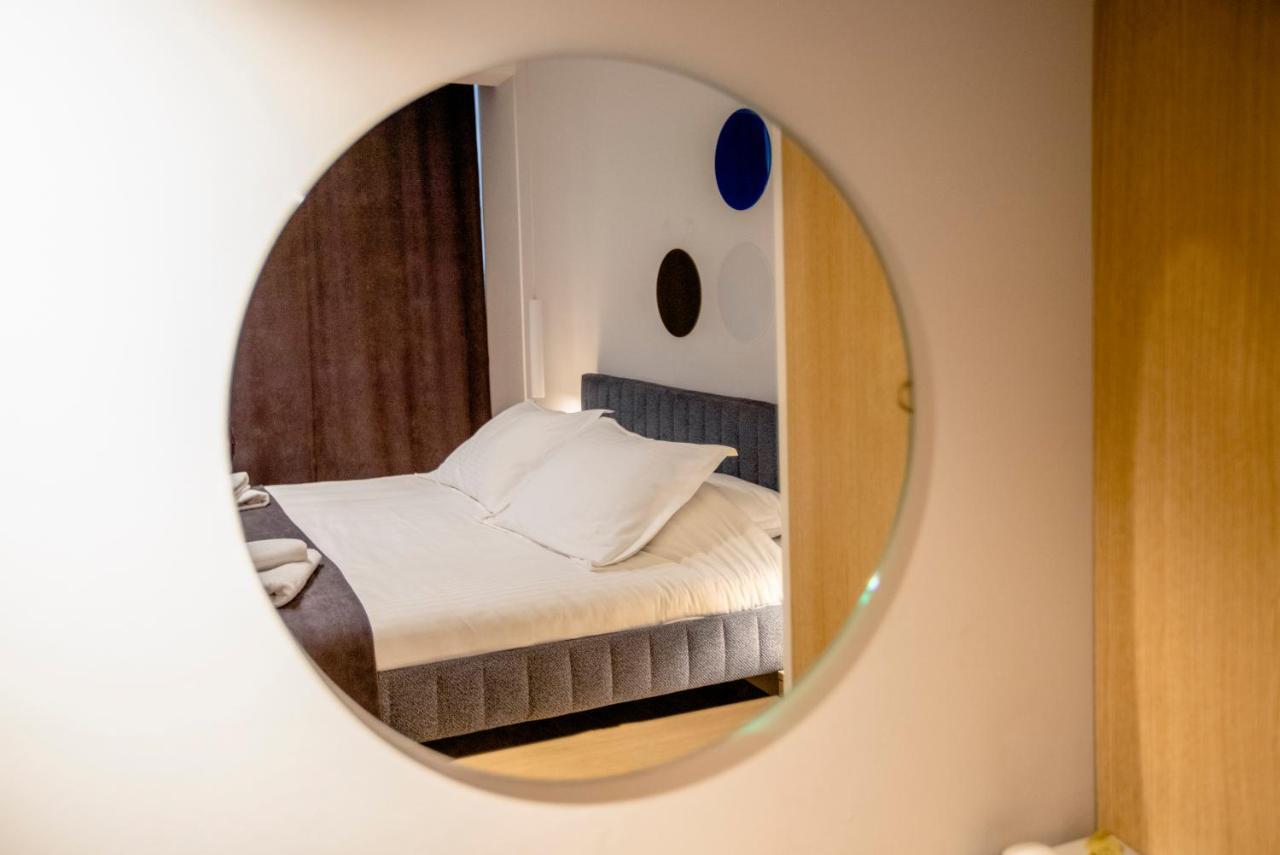 Hotel 4 Llulla Priština Exteriér fotografie