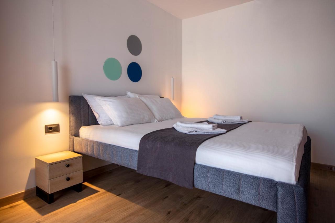 Hotel 4 Llulla Priština Exteriér fotografie